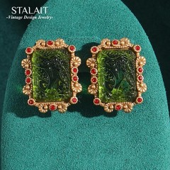 Vintage Green Glass Gold Stud Earrings Palace Relief Wedding Charm Jewelry 2025
