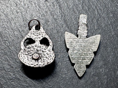 8 UNIQUE VINTAGE SILVER TONE PENDANTS D595