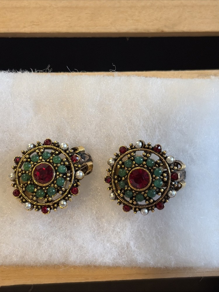 VNTG ART Arthur Pepper Designer Jewelry Red Green Glass Earrings Clip On RARE