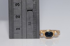 Vintage Circa 1980s 18k Gold Natural Diamond And Oval Cut Sapphire Ring