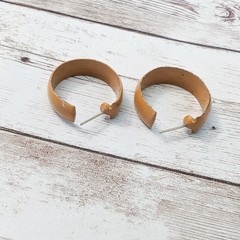 Vintage Earrings For Pierced Ears Retro Tan Hoops 1″