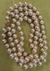 Vintage Marvella Single Strand Knotted Faux Pearl Necklace Champagne Slide Clasp