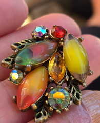 ARTHUR PEPPER MULTICOLOR CABACHON RHINESTONE STATEMENT BROOCH EARRINGS SET