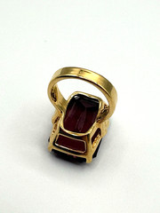 18K HGE Emerald Cut Purple Stone Vintage Rectangular Cocktail Statement Ring
