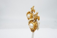 Vintage Graziano Clip On Earrings Gold Tone Faux Pearl Rhinestone Crown