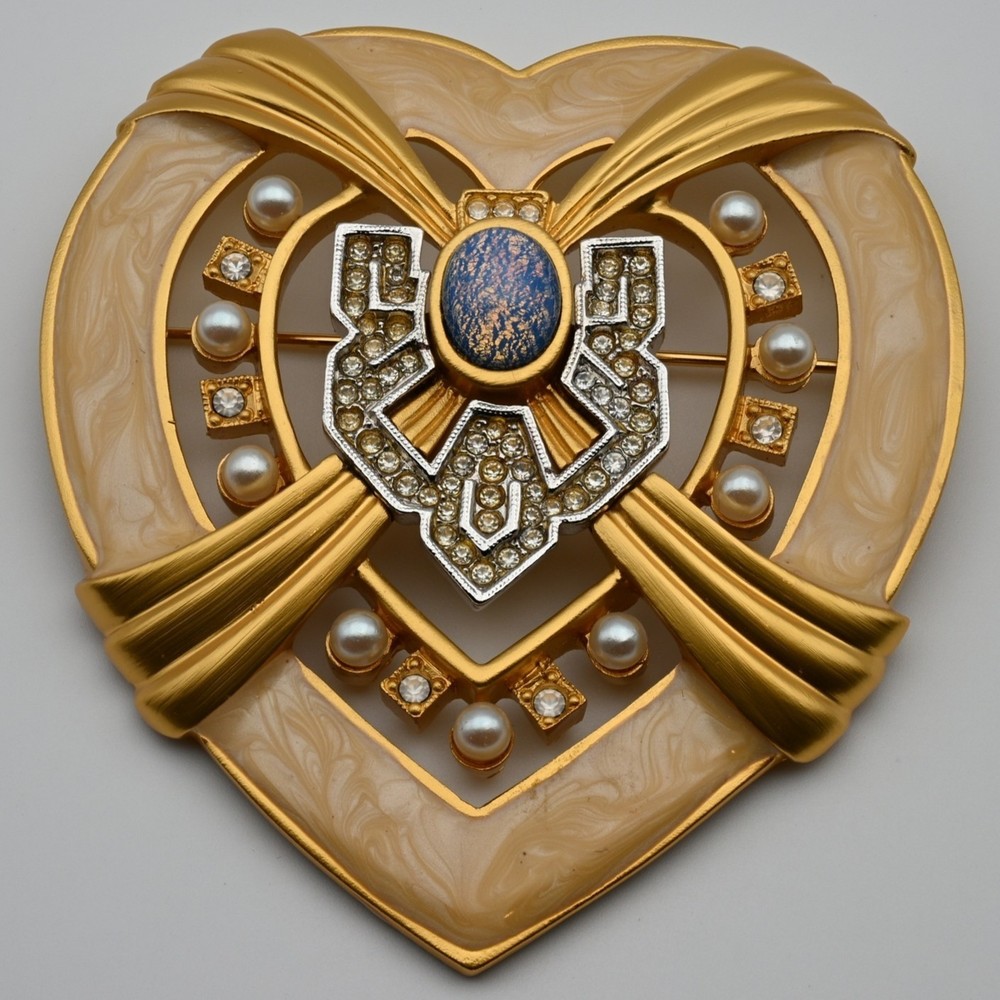 Elizabeth Taylor Avon Shah Jehan Heart Brooch Gold Tone Enamel Pearl Rhinestone