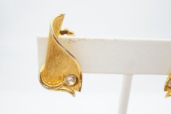 Vintage Clip On Earrings Gold Tone Rhinestone V5