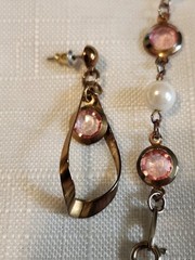 Vintage Avon Pearl And Peach Bezel Set Necklace And Pierced Earrings