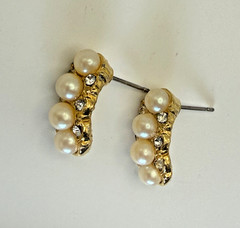 2 Pairs of Vintage Faux Pearl Earrings Cluster Drop Pink Glass Bead Gold Tone