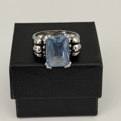 Vintage 18K White Gold Plated Blue Stone Two Tone Band Ring Size 9