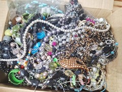 HUGE 7 Pound Vintage To Now Multicolor Costume Craft /junk Jewelry Lot