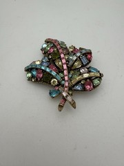Hollycraft 3” Signed Pastel Rhinestone Leaf Brooch Vintage Pin