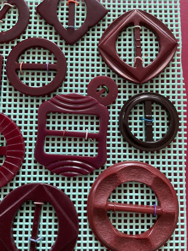 Burgundy Scarf Slides