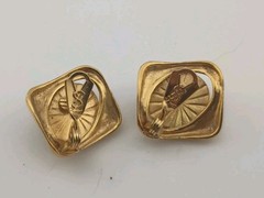 Vintage YSL Yves Saint Laurent Gold Tone Blue Cabochon Pierced Clip Earrings…