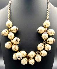 J. Crew Vintage Pearl Cluster Statement Necklace Gold Tone Chunky Bubble Chic