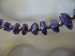 Vtg GRADUATED CHUNKS of AMETHYST STONES w GOLD TONE BEADS NECKLACE #5/23A