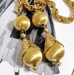 Vtg MONET “Bolero” 1961 30″ Rope Chain Lariat Necklace Runway Book Piece GP Exc