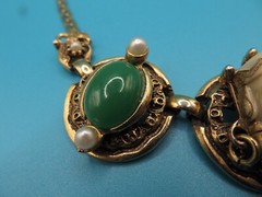 Vintage 15″ Asian Princess Necklace w/Faux Jade Cabachons & Pearls unsigned