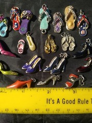 Lot 20 Shoe Heel Sandal Pendant Charm Enamel Silver/Gold Tone Jewelry (L195)