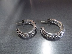 1 Pair Old .75″in Silver Tone 3/4 Circles Stud Earrings