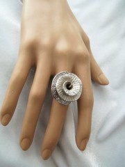 Vintage Silvertone Spiral Flower CZ Accent Costume Ring Size 5.50