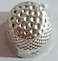 Vintage Sterling Silver SMALL THIMBLE #4 Charm for Charm Bracelet, 0.68g