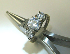 GOLD PLATED STERLING SILVER RING THREE CZ CUBIC ZIRCONIA 3 IDEAL ROUND CUT Sz 8
