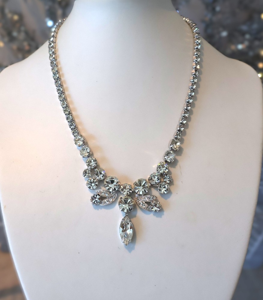 Eisenberg Rhinestone Vintage Necklace 16″ Excellent Condition N326