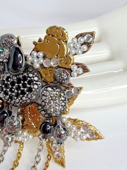 Large Vintage Rhinestone French Poodle Dog Brooch Pearls Leaves Dangling Chains