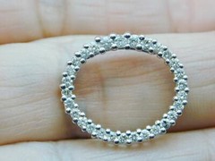 14k White Gold Graduated Open Oval Diamond Slide Pendant