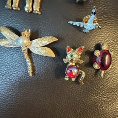 8 Vintage Miscellaneous Pins/Brooches- Scuffed Or Missing Stone/s. See Pictures