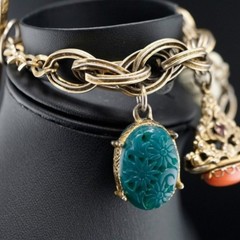 Vintage Selro Selini Asian Motif Noh Mask Charm Bracelet 1950s MCM 6.5″ Chunky
