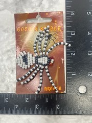 NEW Vintage Halloween Beaded Spider Pin Brooch Black & White Wire Gothic