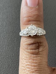 14KT White Gold 1.50CTW (1.00CT Center) Diamond Engagement Ring. Size 4.5 (H10)