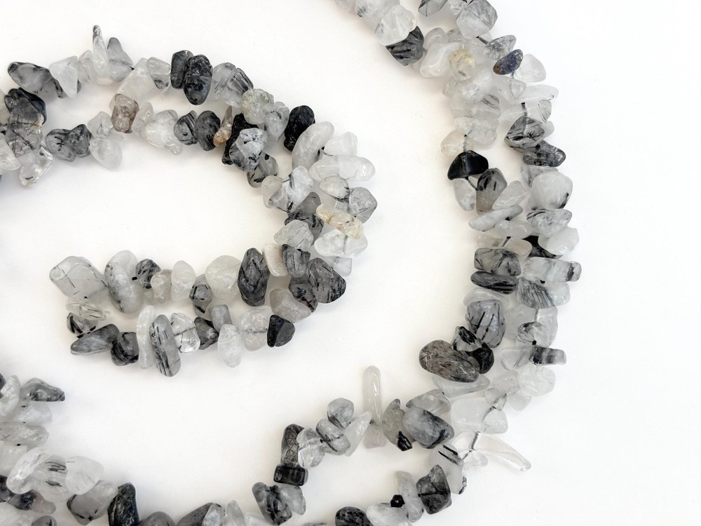 Rutilated Quartz Grey & White Chip Beaded Chip Vintage Necklace – 36″