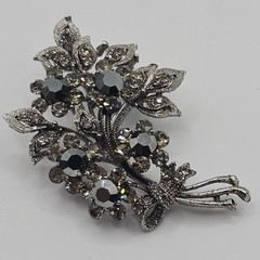 Floral Statement Brooch Dark Silver Gray Tone Rhinestone Pendant Bow 2.5″ Pin