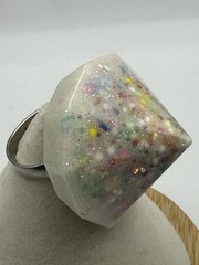 BIG Confetti Resin/Lucite Cocktail Ring Silver Tone Size 8.5 Can Adjust Smaller