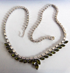 Vtg Signed B David Necklace Bracelet Earrings Set in Box w/Pamphlet Green Clear