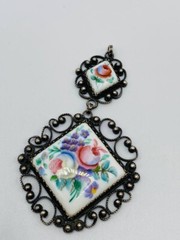 Soviet Vintage Pendant Enamel rostov Finift Hand Painted ussr