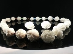 Vintage Carved Rose Bead Necklace & Earrings Set – Ivory Floral Jewelry