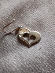 Vintage SU Thailand Sterling Silver Unique Shape Heart Pierced Earrings.