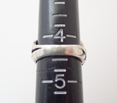 Vintage Arts and Crafts Abstract Modernist Sterling Silver Band Ring Sz 4.25