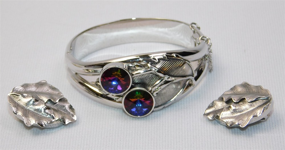 Vtg Whiting & Davis Silver Rivoli Fire AB Stone Hinged Bangle & Clip On Earrings