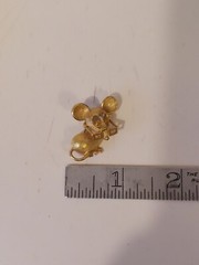 AVON Goldtone Mouse With Eye Glasses And Rhinestone Eyes