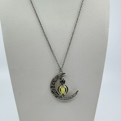 VTG Silver Tone Crescent Moon Pendant Necklace Glow Dark Luminous Orb Magic Boho