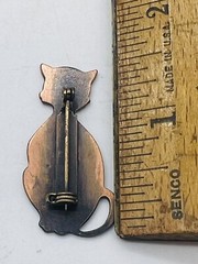 Vintage Kitty Cat Pin Brooch Copper Sitting