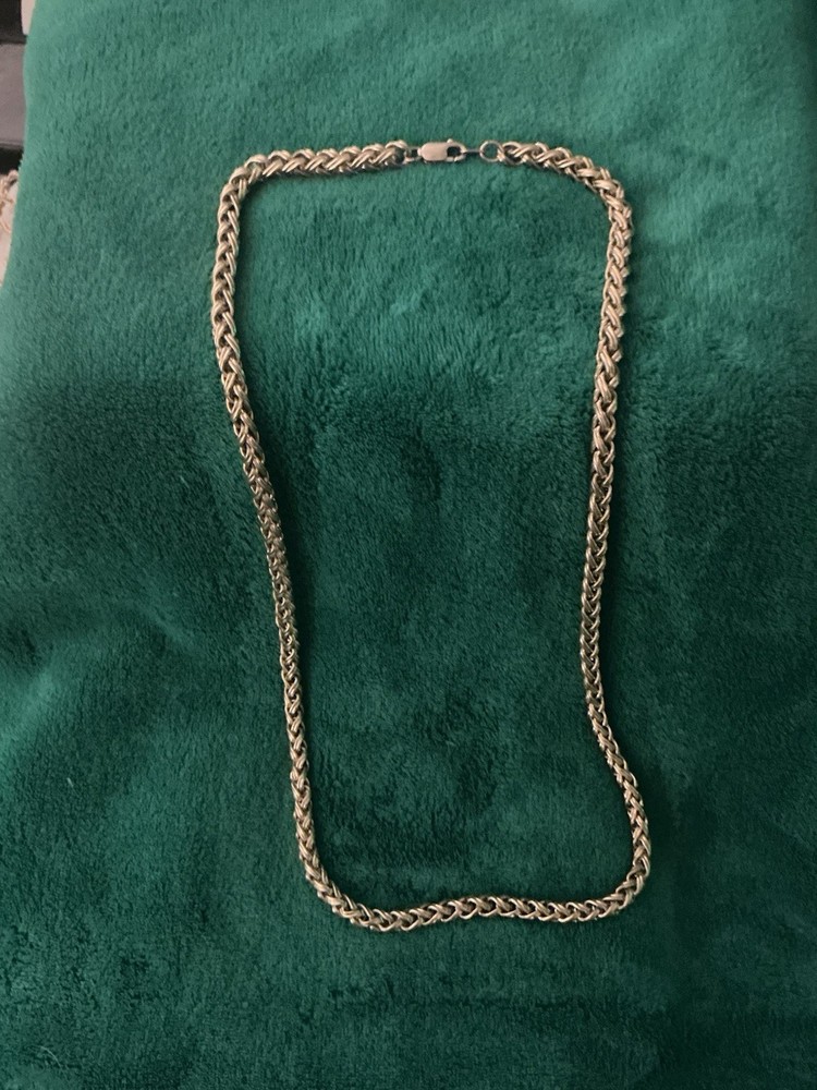 Beautiful Vintage Gold Filled Necklace, 32 Inches In Length, Weight 131 Grams