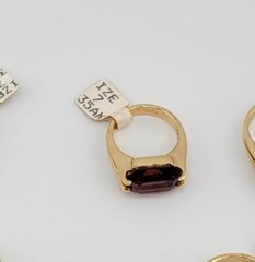 Vtg Sz 7 Ring Lg Purple Cubic Zirconia 18KGE Gold Electroplated Jewelry StyL2
