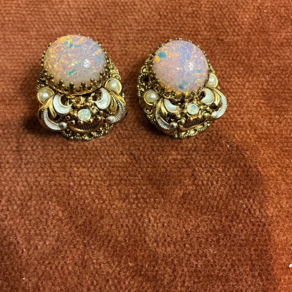 Vtg W. Germany Fire Opal art glass & Rhinestone goldtone Filigree Clip Ons