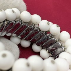 Vintage Milk Glass Beaded Cluster Bracelet Dangle Cluster 5-5/8″ IC Expandable